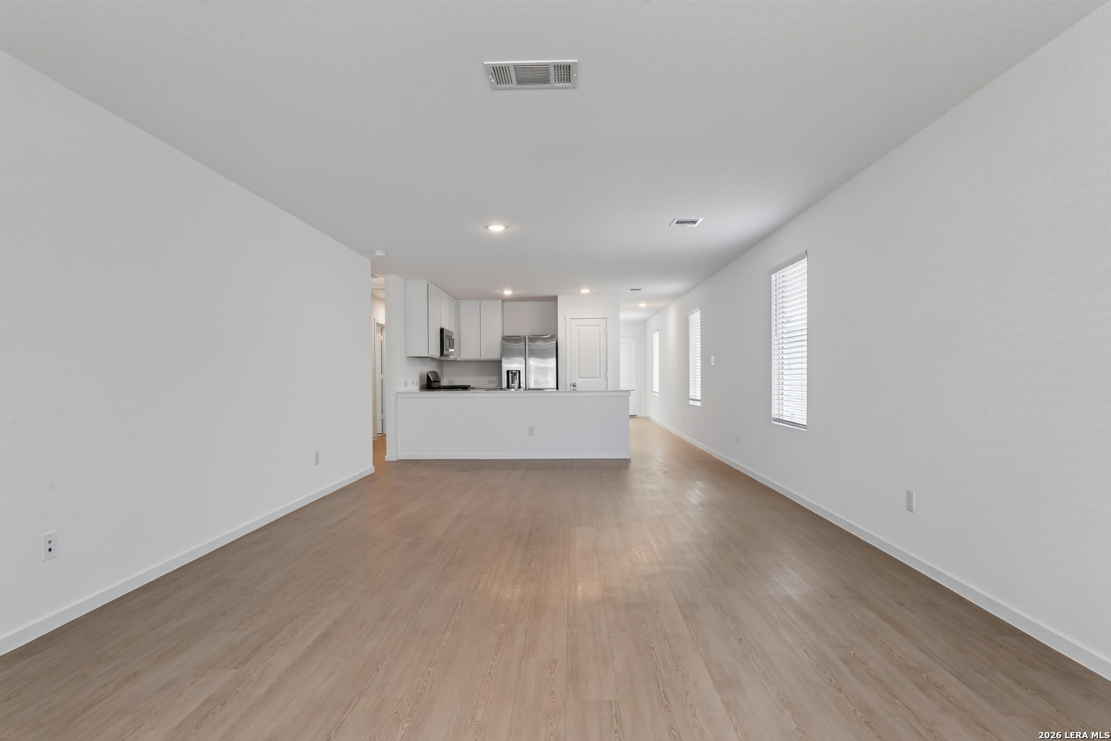 511 SARAH WAY, Marion, TX 78124