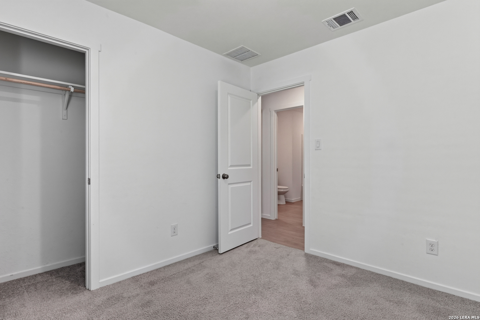 511 SARAH WAY, Marion, TX 78124