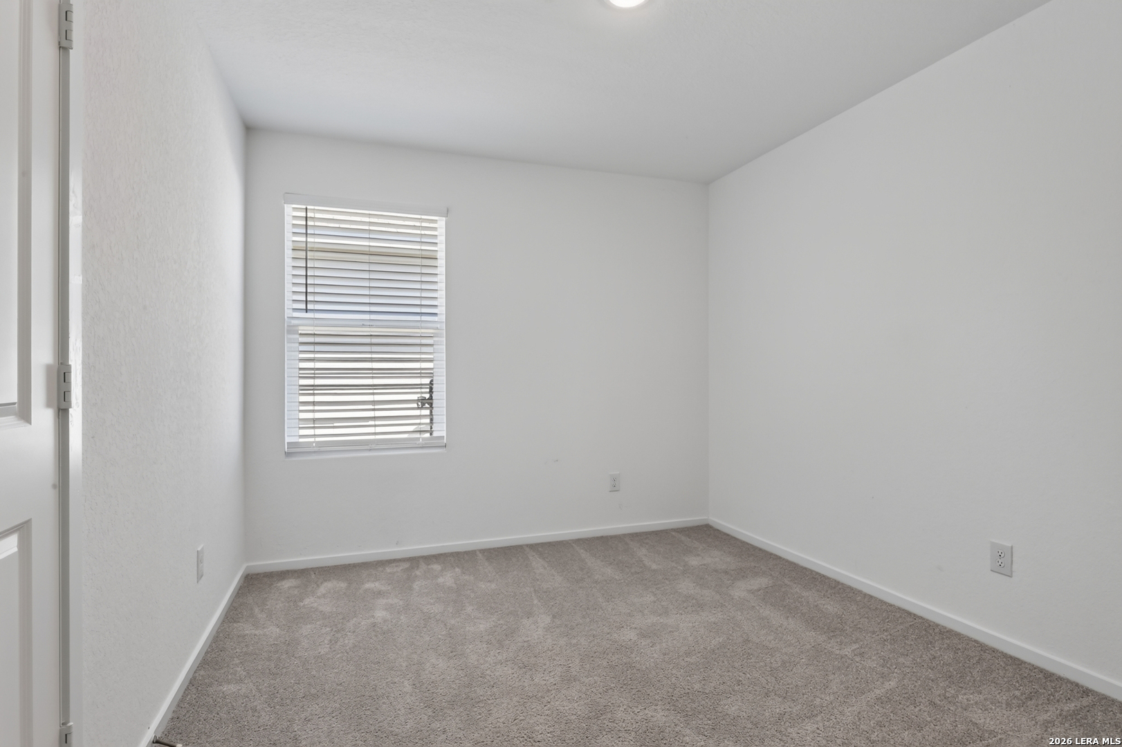 511 SARAH WAY, Marion, TX 78124