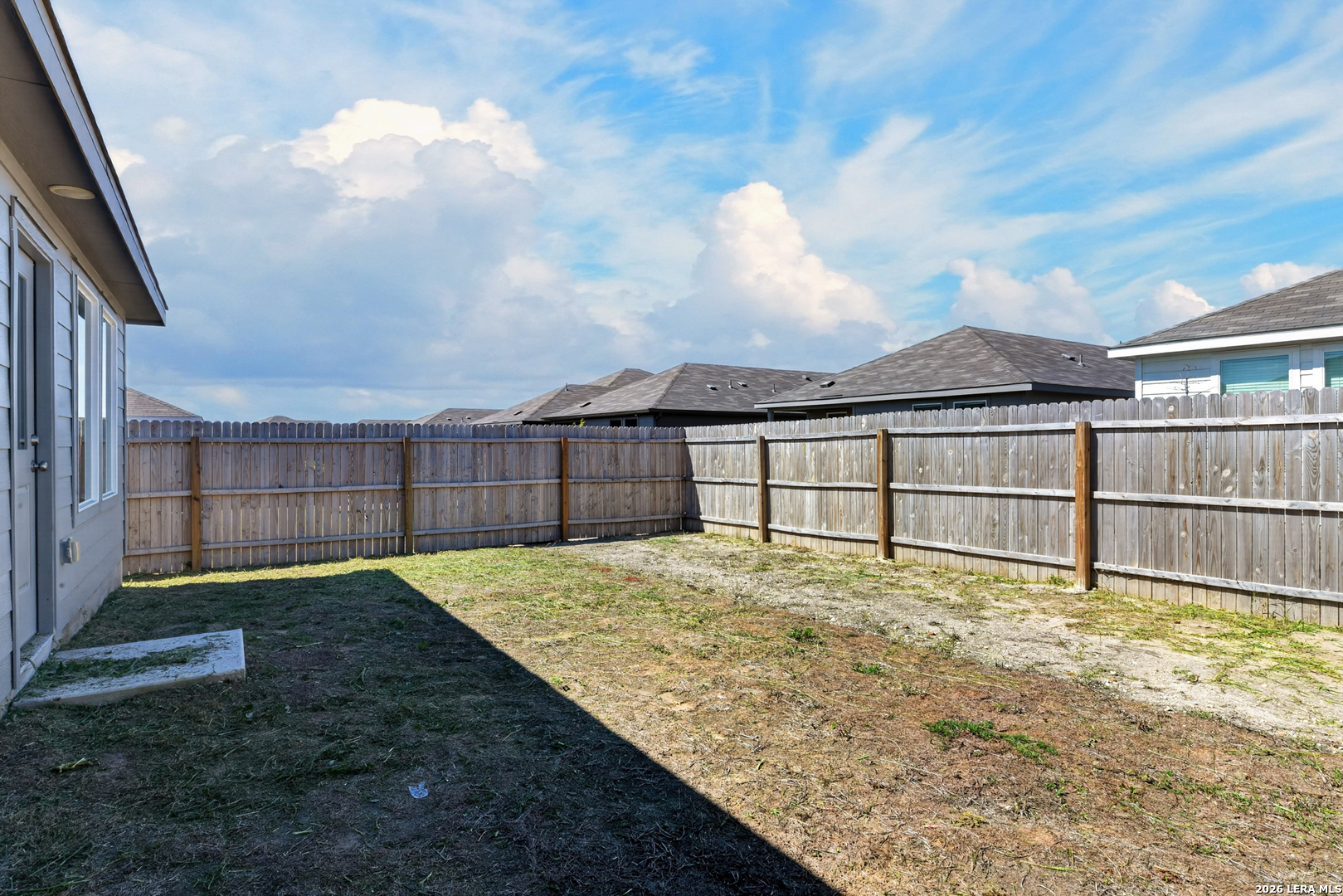 511 SARAH WAY, Marion, TX 78124