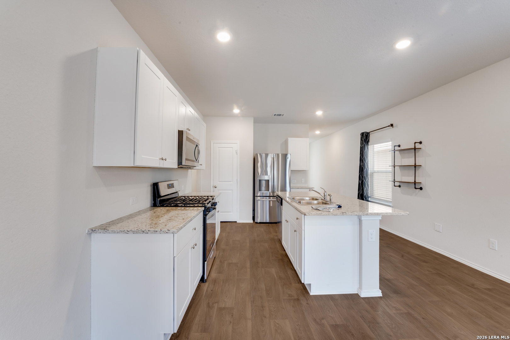 2887 PANTHER SPG, New Braunfels, TX 78130