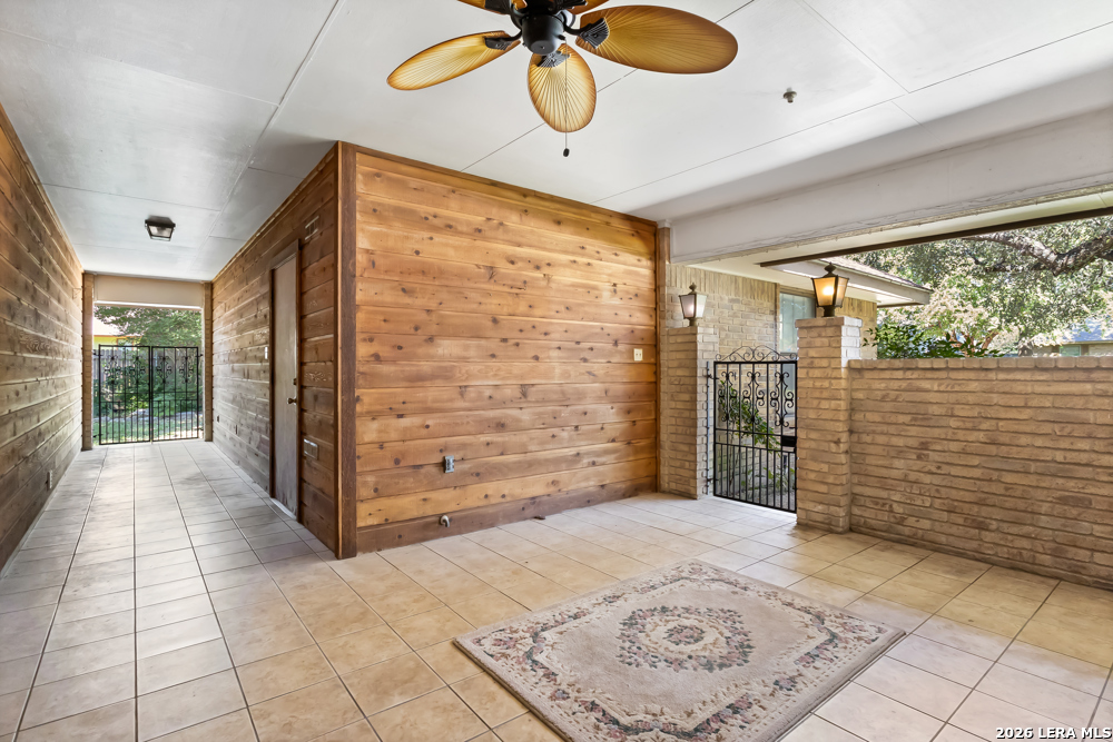 13723 HUNTERS HAWK ST, San Antonio, TX 78230