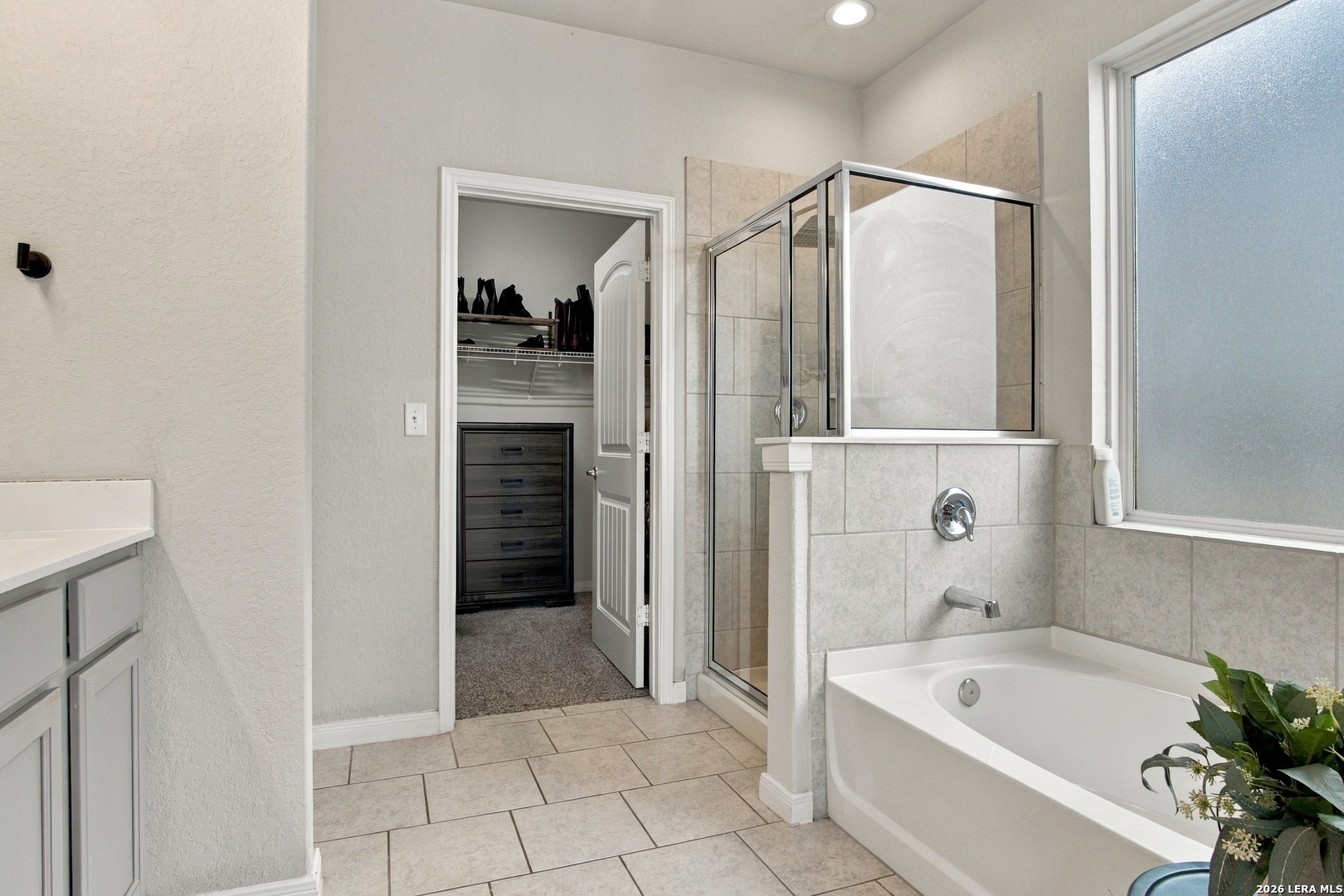 6710 HIBISCUS FLS, San Antonio, TX 78218