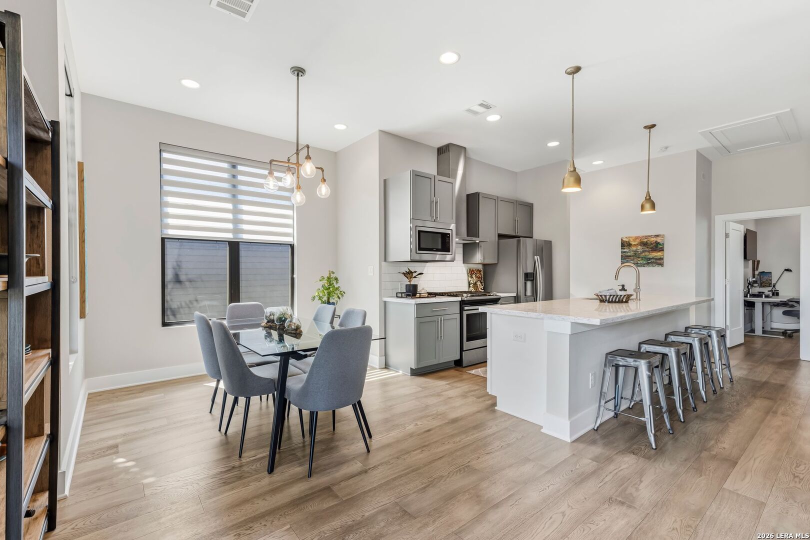 203 Nogalitos, San Antonio, TX 78204