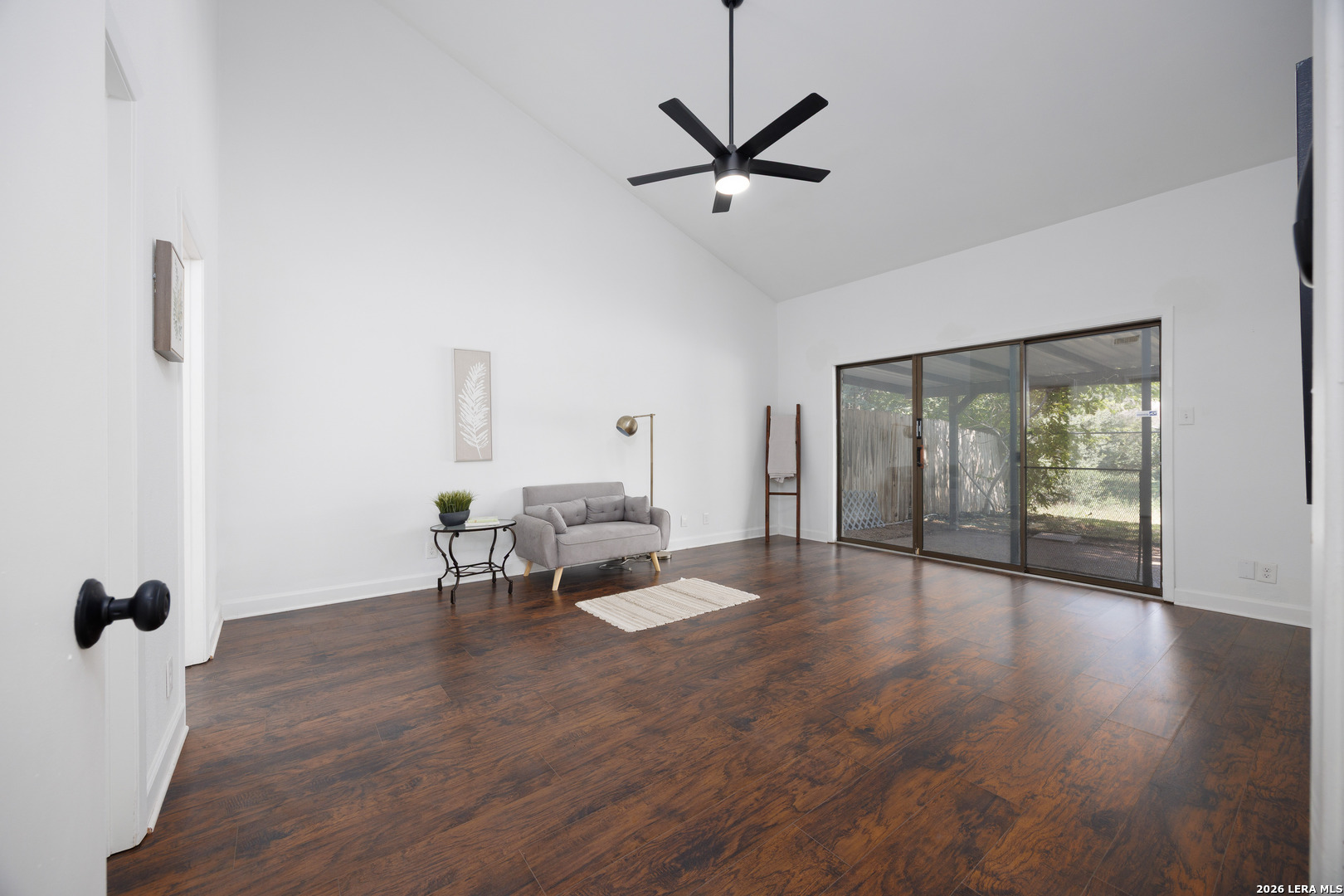 11122 WHISPER SPRING DR, San Antonio, TX 78230