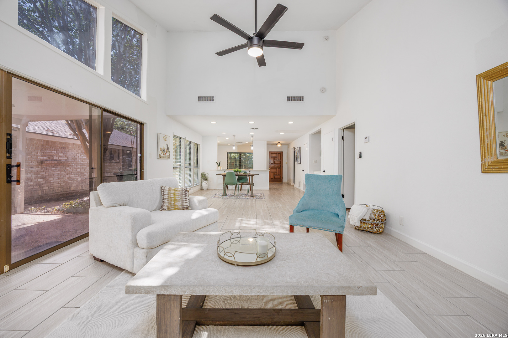 11122 WHISPER SPRING DR, San Antonio, TX 78230