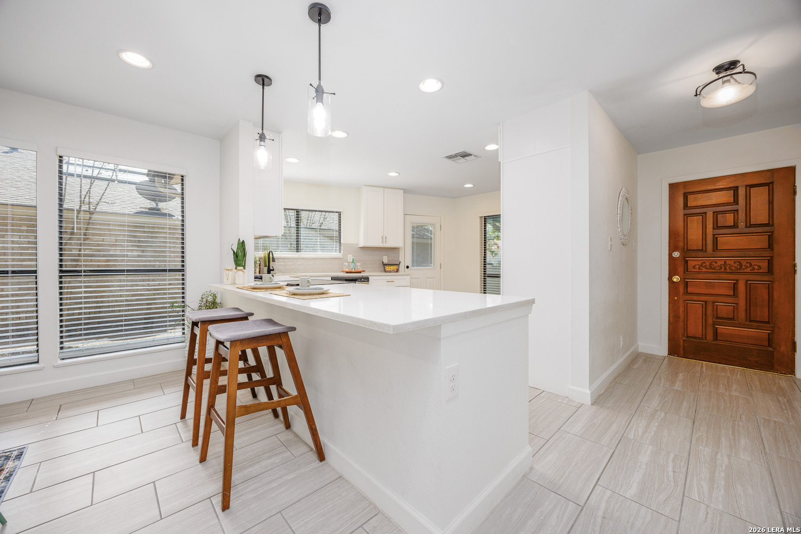 11122 WHISPER SPRING DR, San Antonio, TX 78230