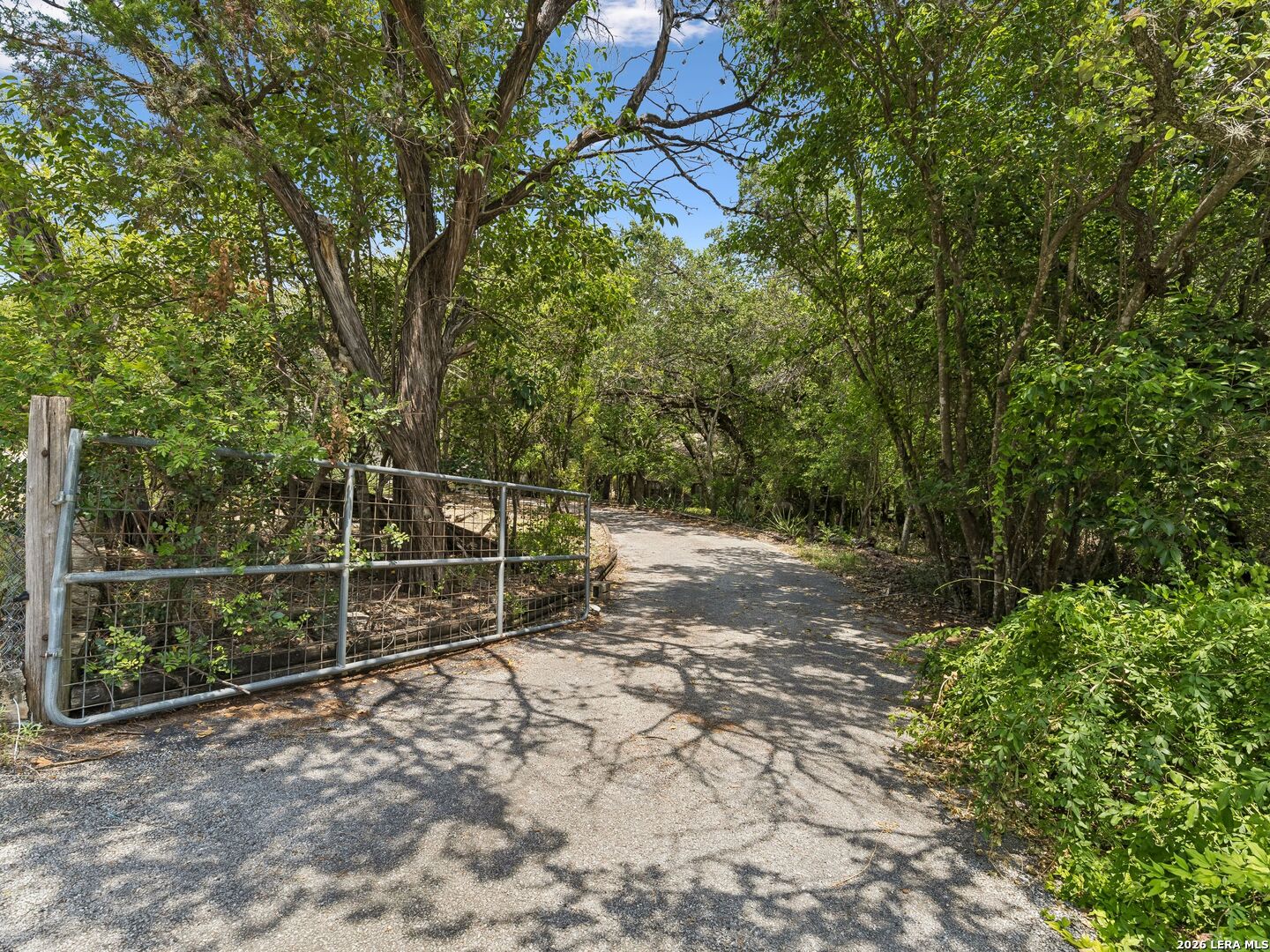 19592 Bluehill Pass, Helotes, TX 78023