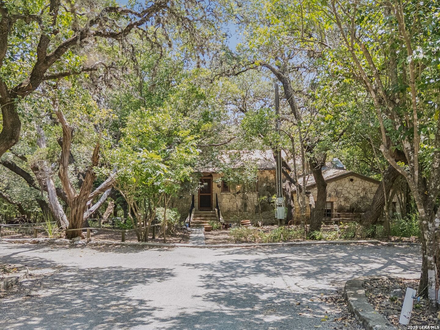 19592 Bluehill Pass, Helotes, TX 78023