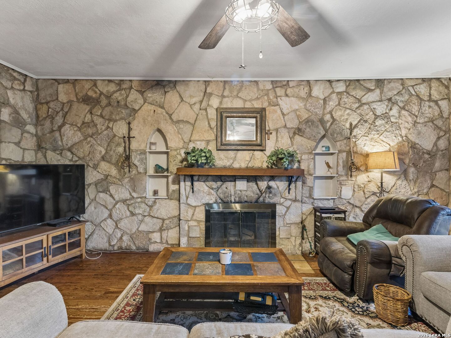 19592 Bluehill Pass, Helotes, TX 78023
