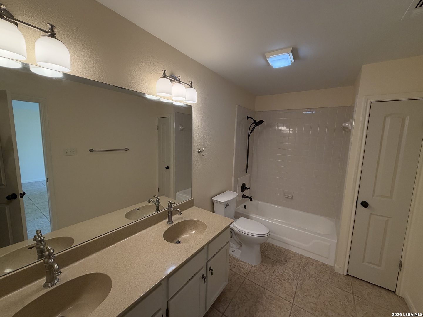 114 CIBOLO BASIN DR, Boerne, TX 78006