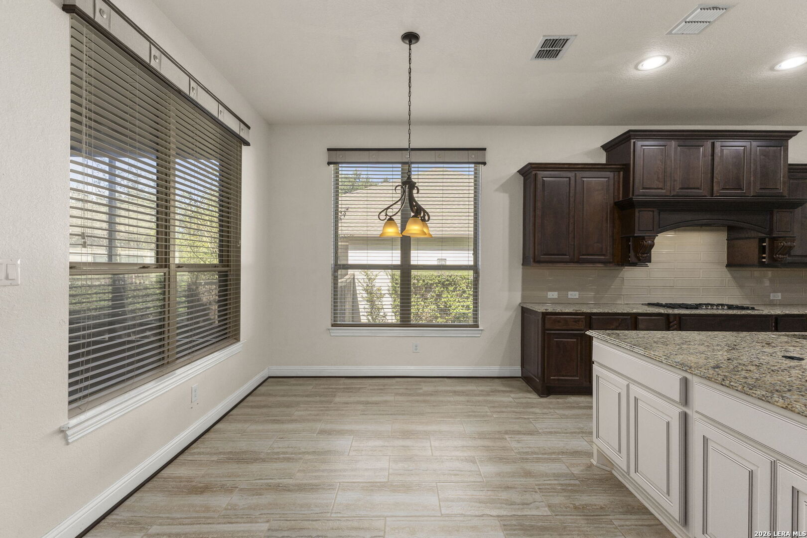 Eat-In Kitchen