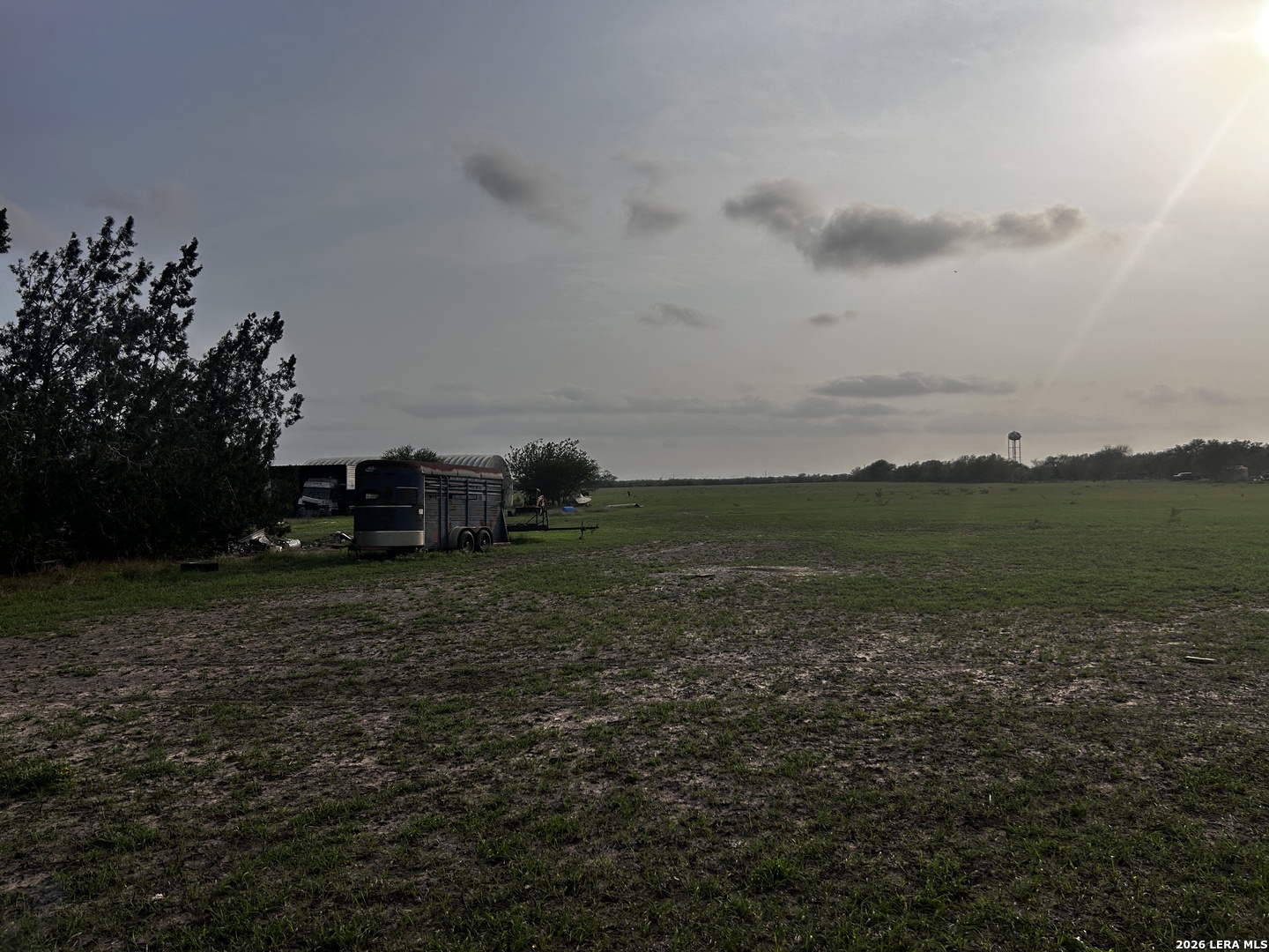 2606 OLD SAINT MARYS RD, Beeville, TX 78102