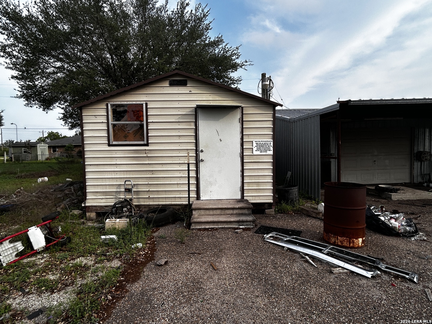 2606 OLD SAINT MARYS RD, Beeville, TX 78102
