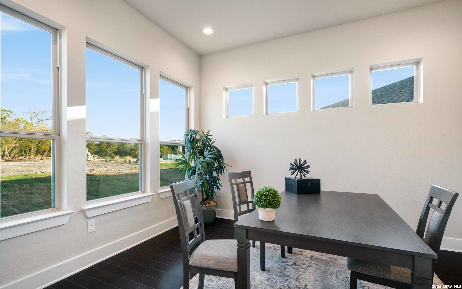 797 LILLY BLF, Castroville, TX 78009