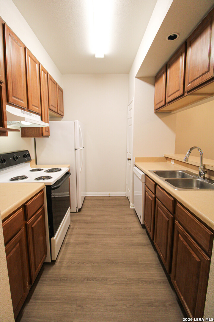 530 Dukeway, Universal City, TX 78148