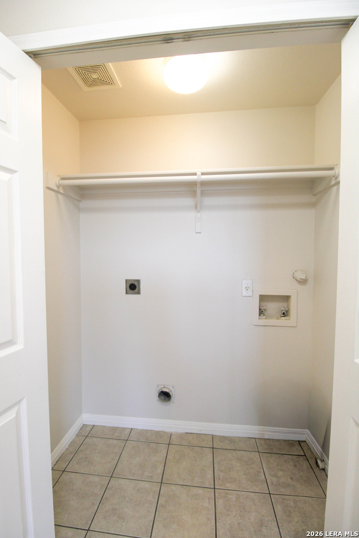 530 Dukeway, Universal City, TX 78148