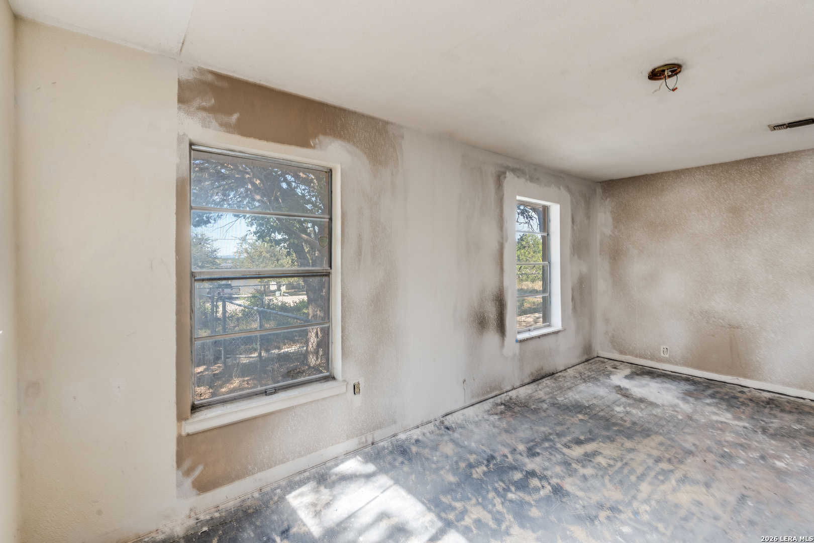 888 Canyon Bend, Canyon Lake, TX 78133
