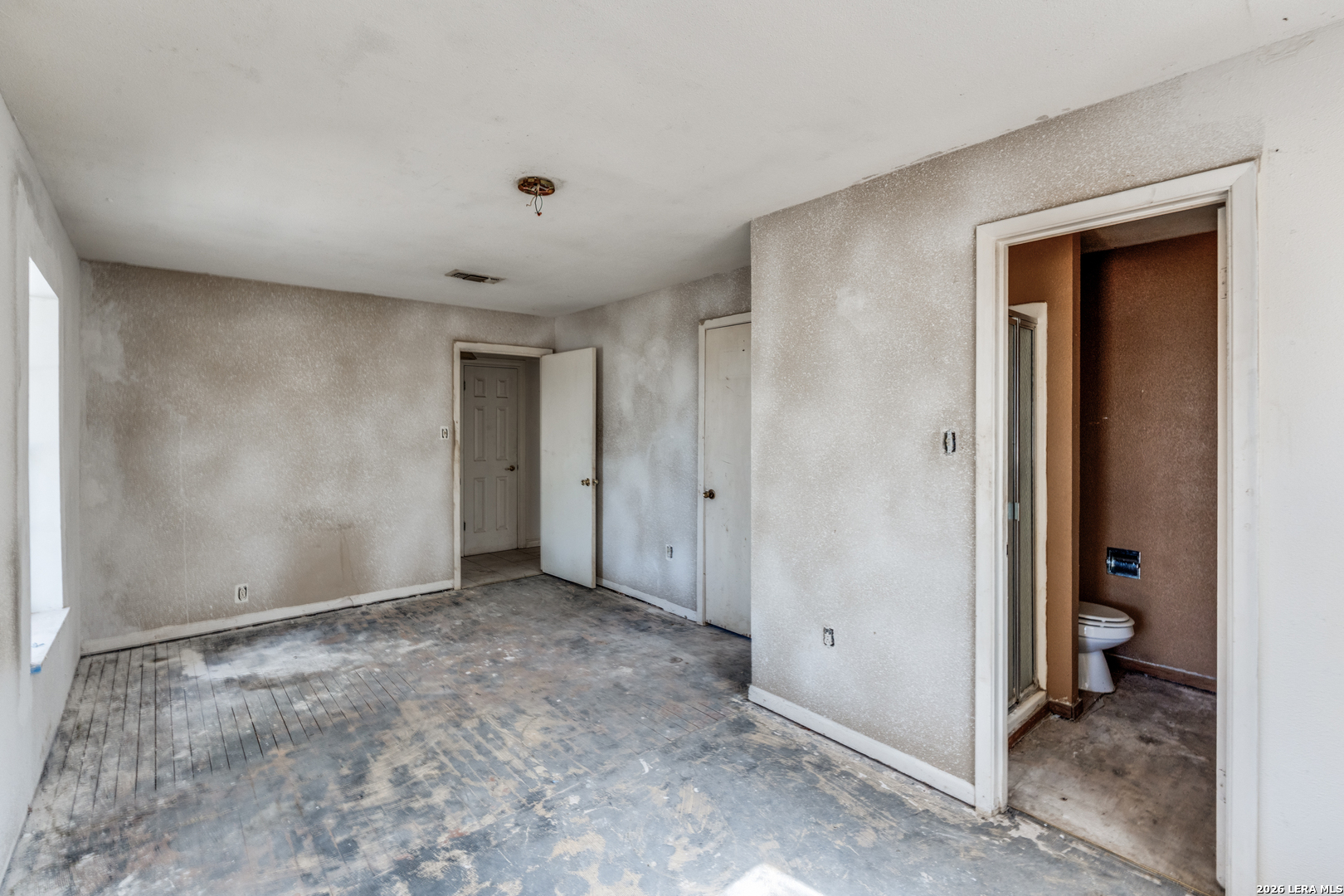 888 Canyon Bend, Canyon Lake, TX 78133