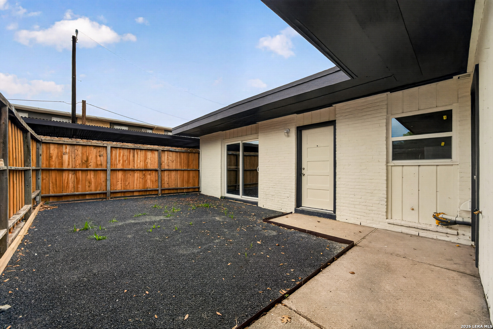600 Gentleman Road, #8, Balcones Heights, TX 78201