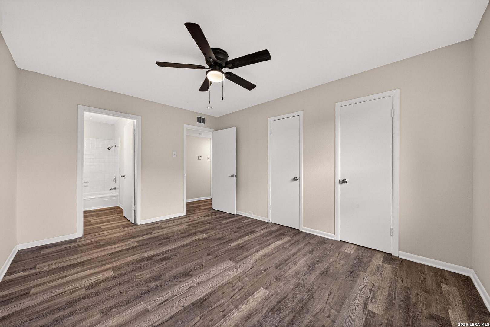 600 Gentleman Road, #8, Balcones Heights, TX 78201