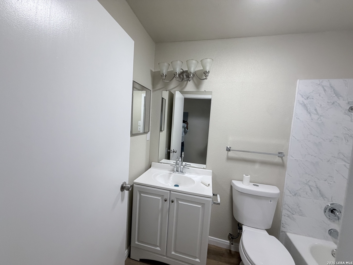 178 LAKE VALLEY ST, San Antonio, TX 78227