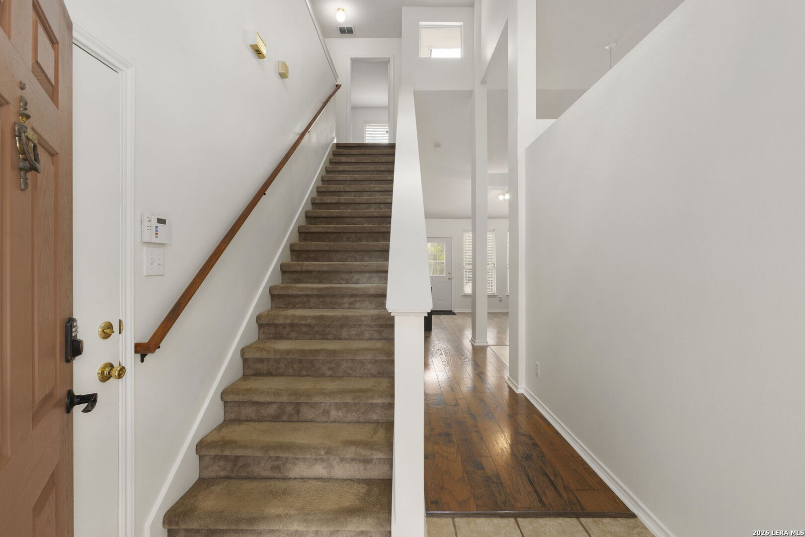 Entry/Foyer