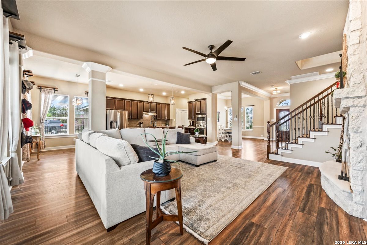 25939 Kalksteine, New Braunfels, TX 78132