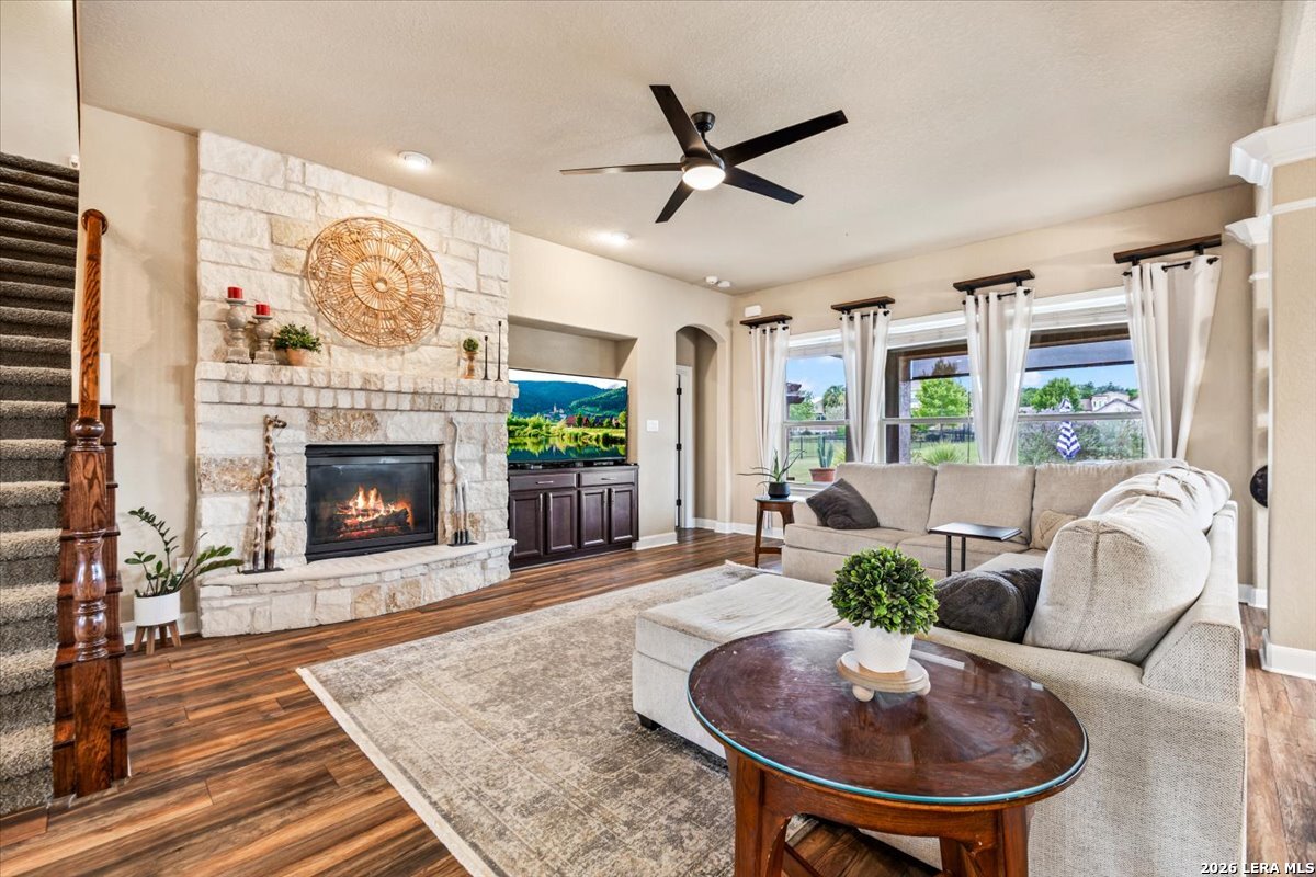 25939 Kalksteine, New Braunfels, TX 78132