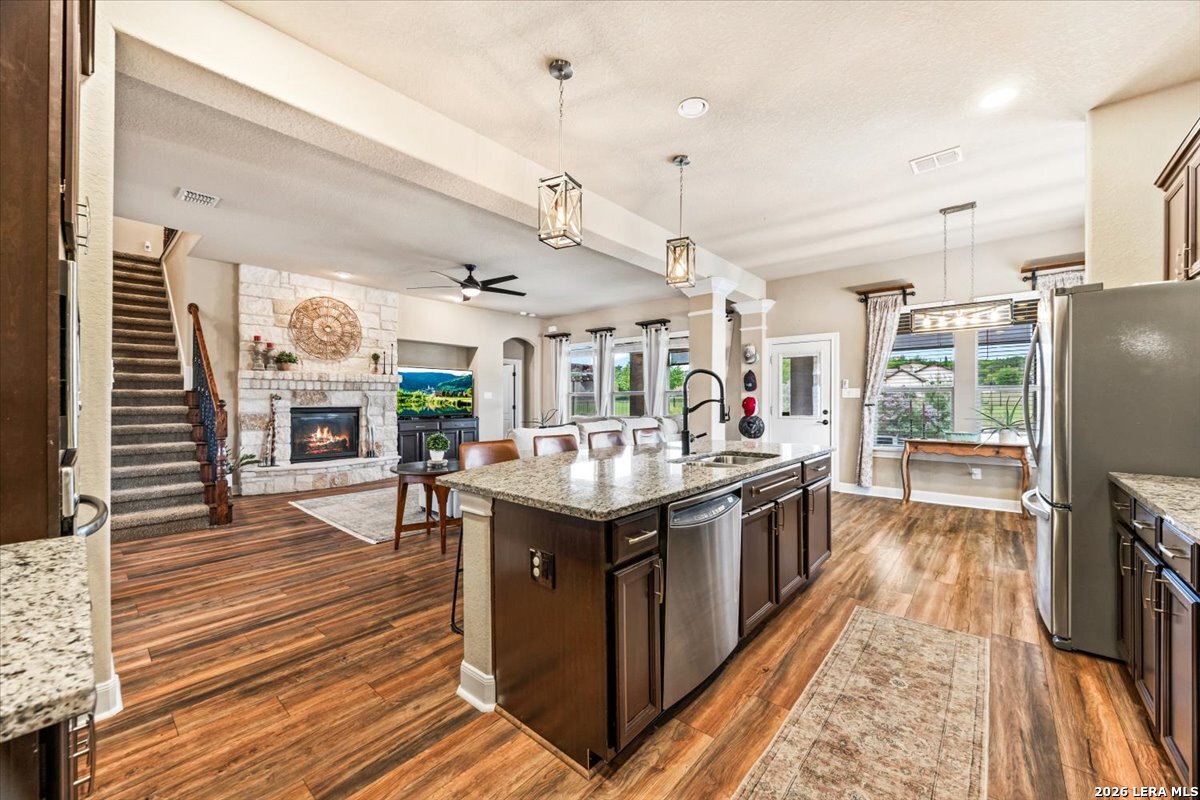 25939 Kalksteine, New Braunfels, TX 78132