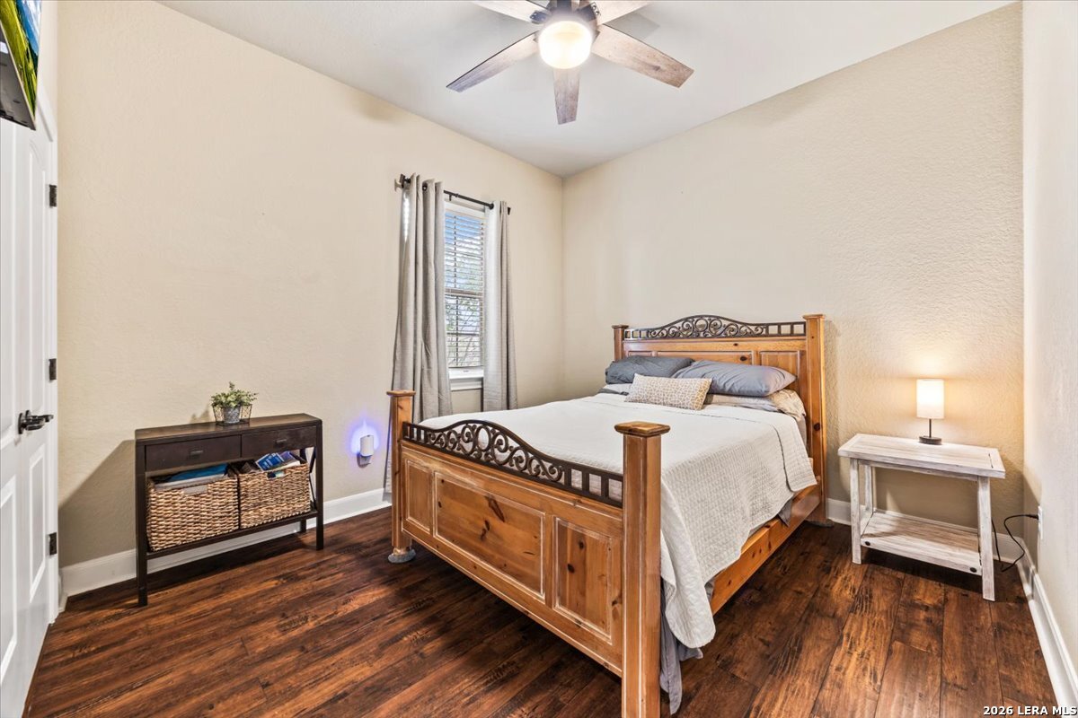 25939 Kalksteine, New Braunfels, TX 78132
