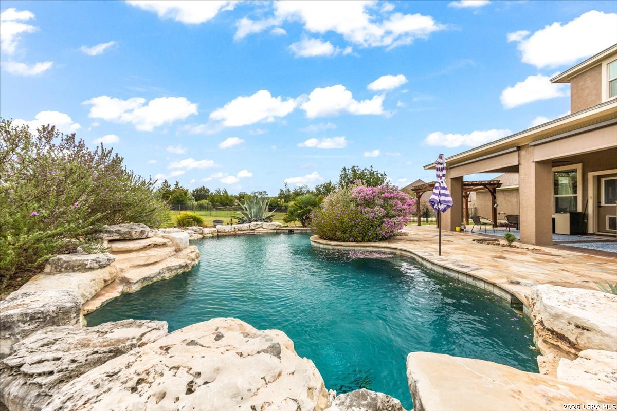 25939 Kalksteine, New Braunfels, TX 78132