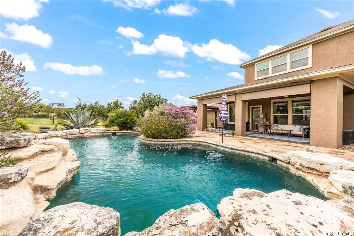 25939 Kalksteine, New Braunfels, TX 78132