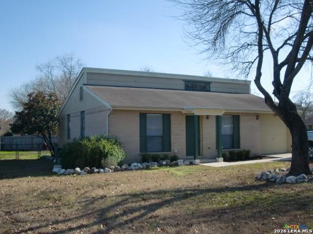 Property photo for 19 SUN FLOWER CIR, New Braunfels, TX