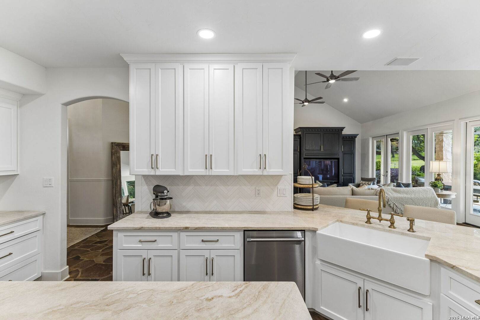 29023 CLOUD CROFT LN, Fair Oaks Ranch, TX 78015