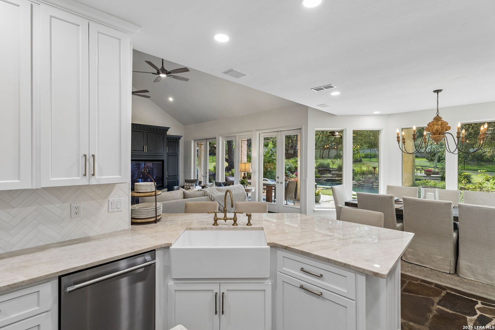29023 CLOUD CROFT LN, Fair Oaks Ranch, TX 78015