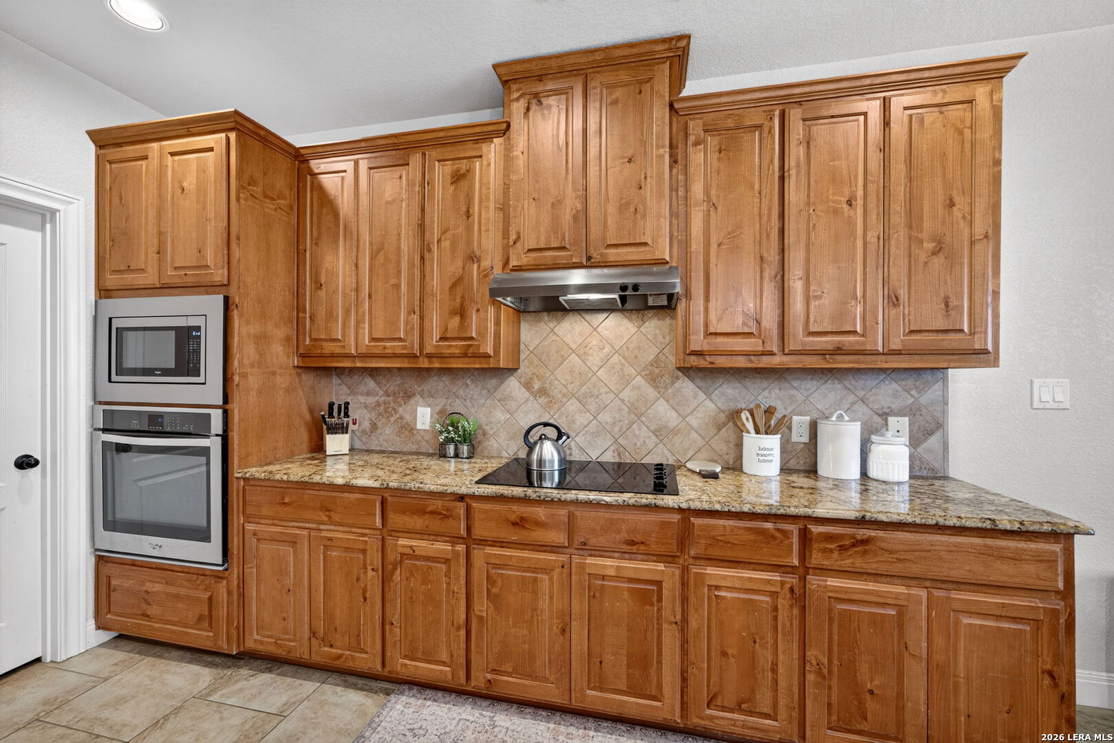 1027 County Road 367, Hondo, TX 78861