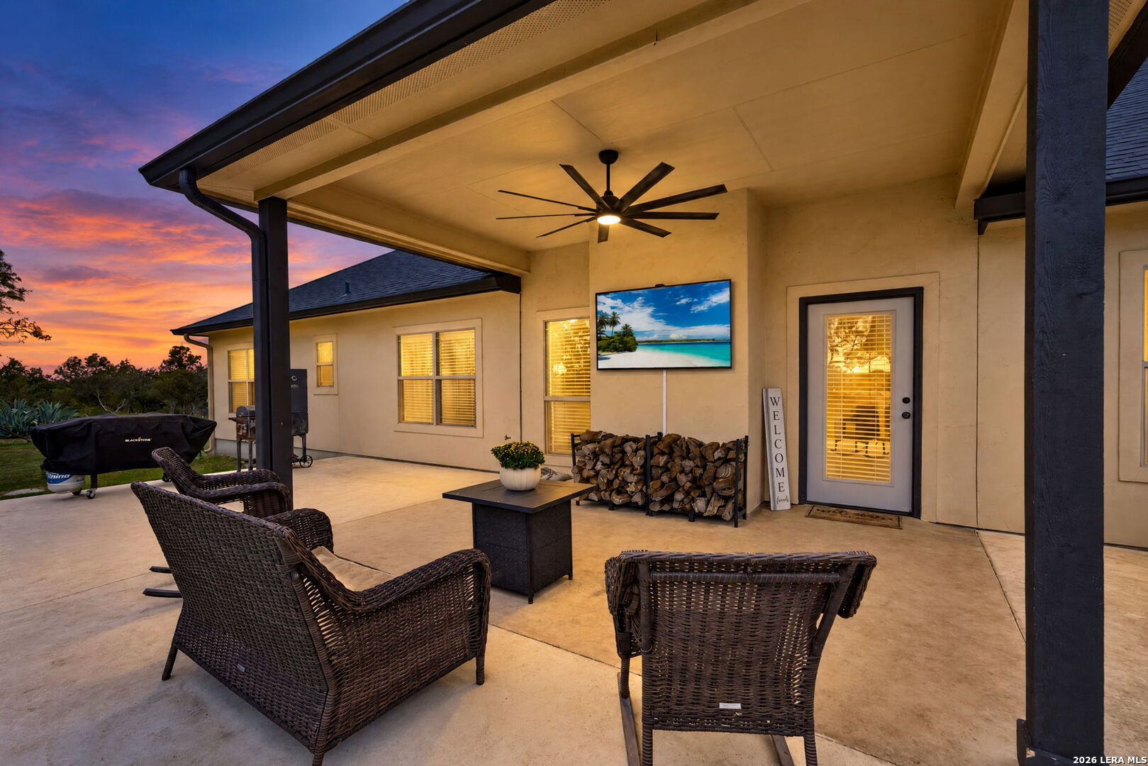 1027 County Road 367, Hondo, TX 78861