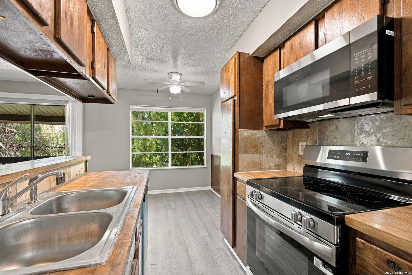 5823 SHADOW GLN, #4, San Antonio, TX 78240