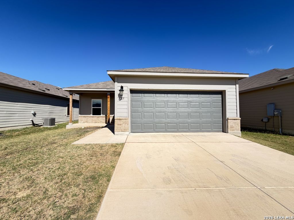 Property photo for 3215 Farm Oak, San Antonio, TX