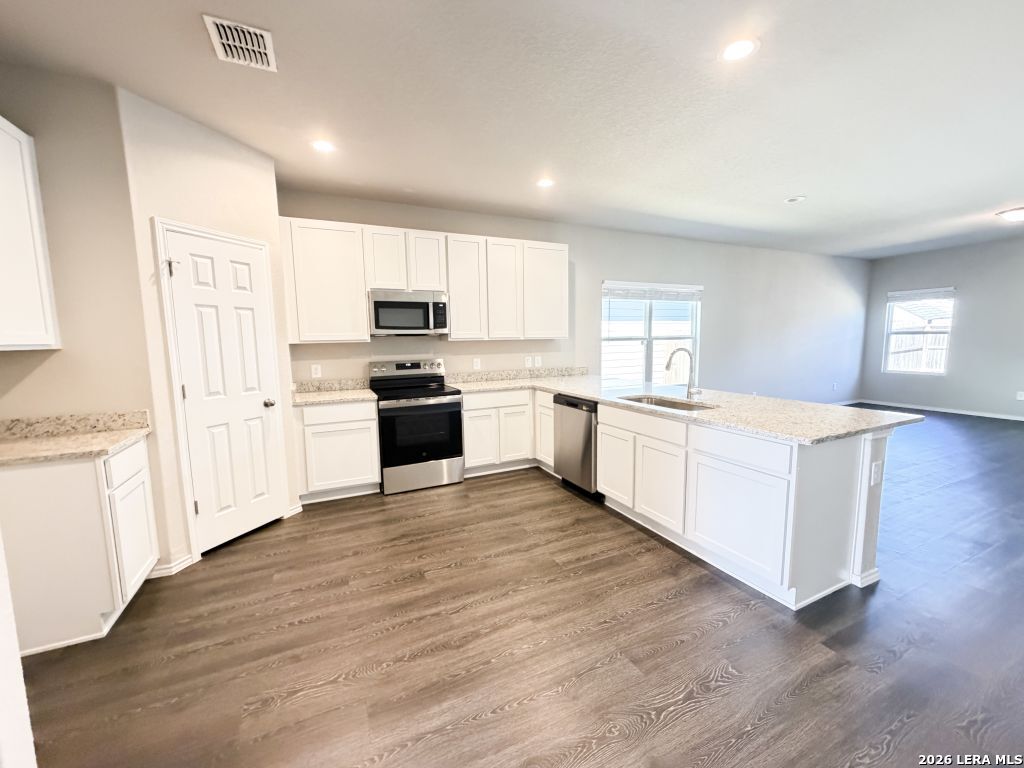 3215 Farm Oak, San Antonio, TX 78223