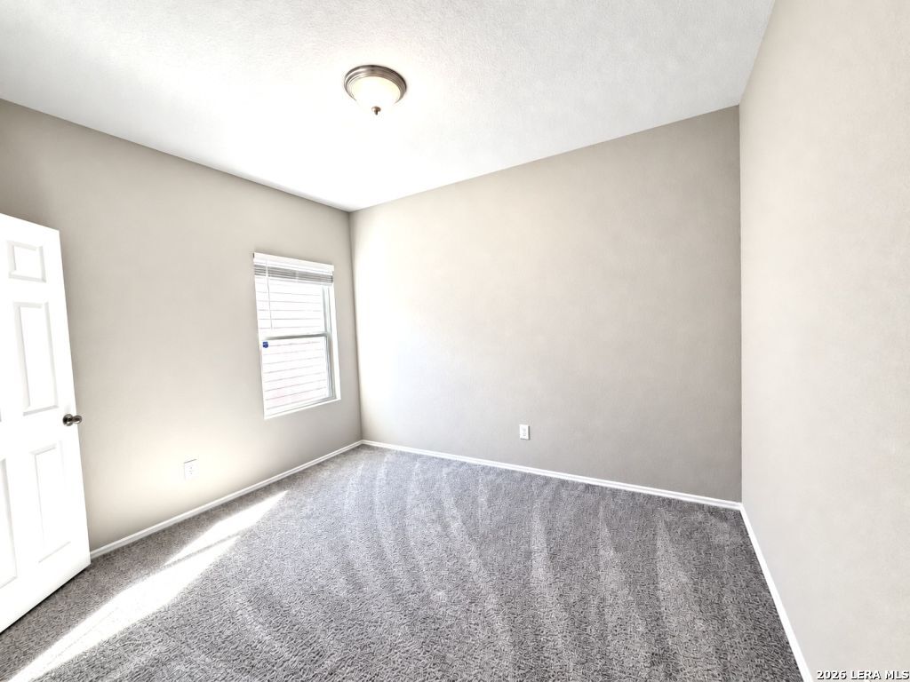 3215 Farm Oak, San Antonio, TX 78223