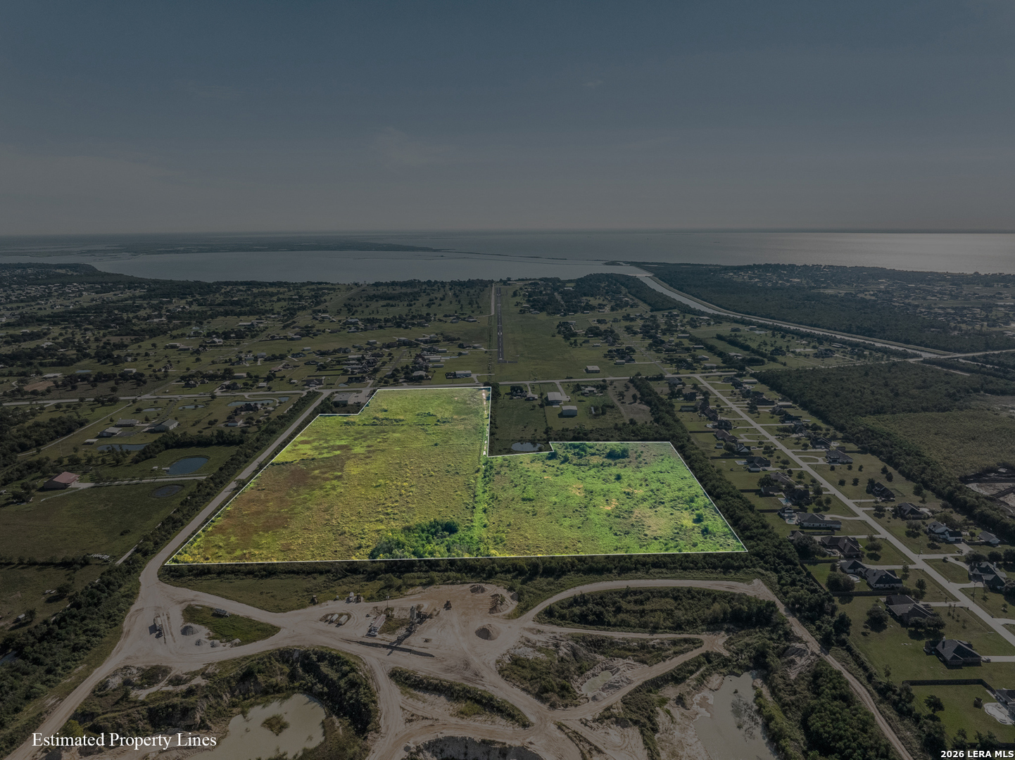 15821 TRI CITY BEACH RD, Beachcity, TX 77523