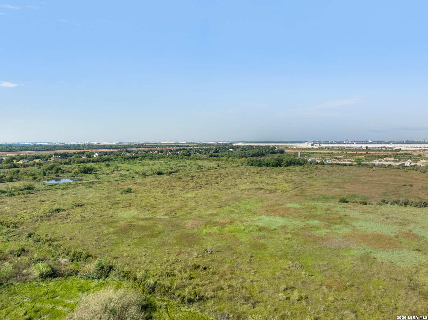 15821 TRI CITY BEACH RD, Beachcity, TX 77523