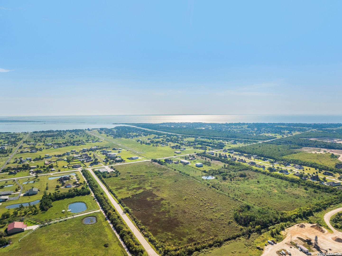 15821 TRI CITY BEACH RD, Beachcity, TX 77523