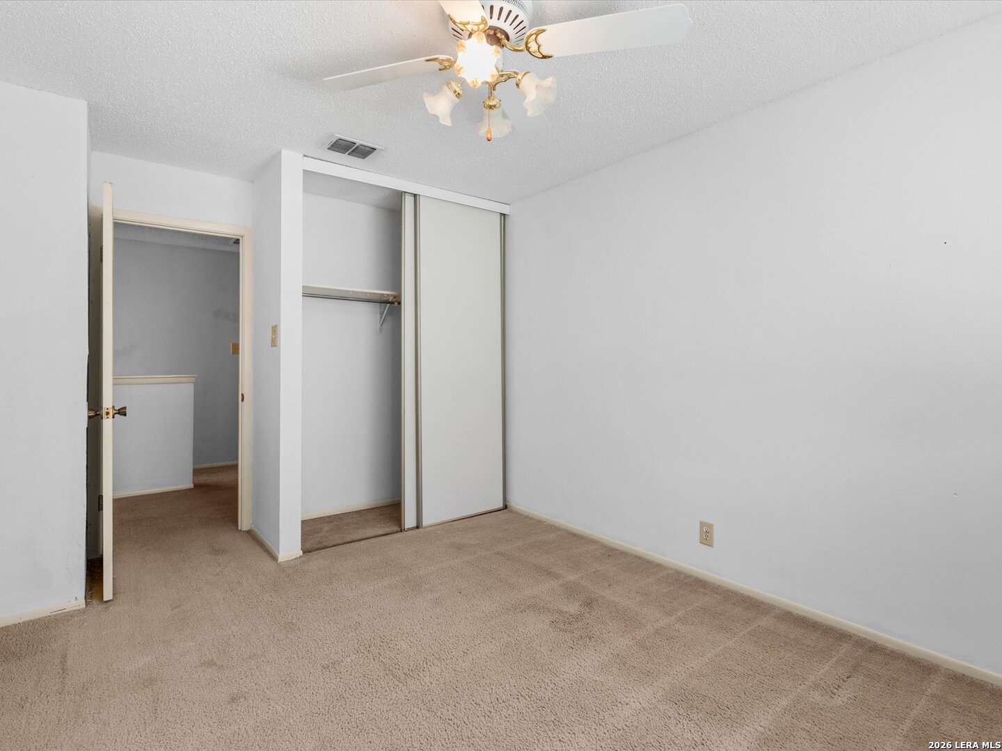 6947 Country Elm, San Antonio, TX 78240