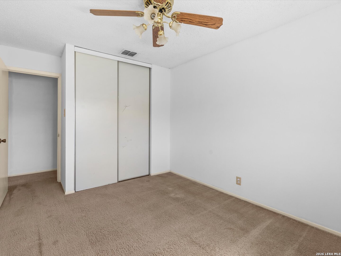 6947 Country Elm, San Antonio, TX 78240