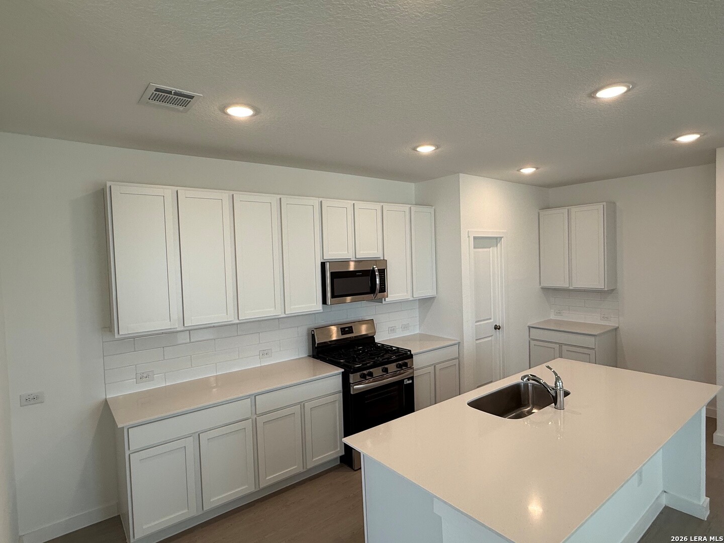 11405 BAMBOO DR, Converse, TX 78109