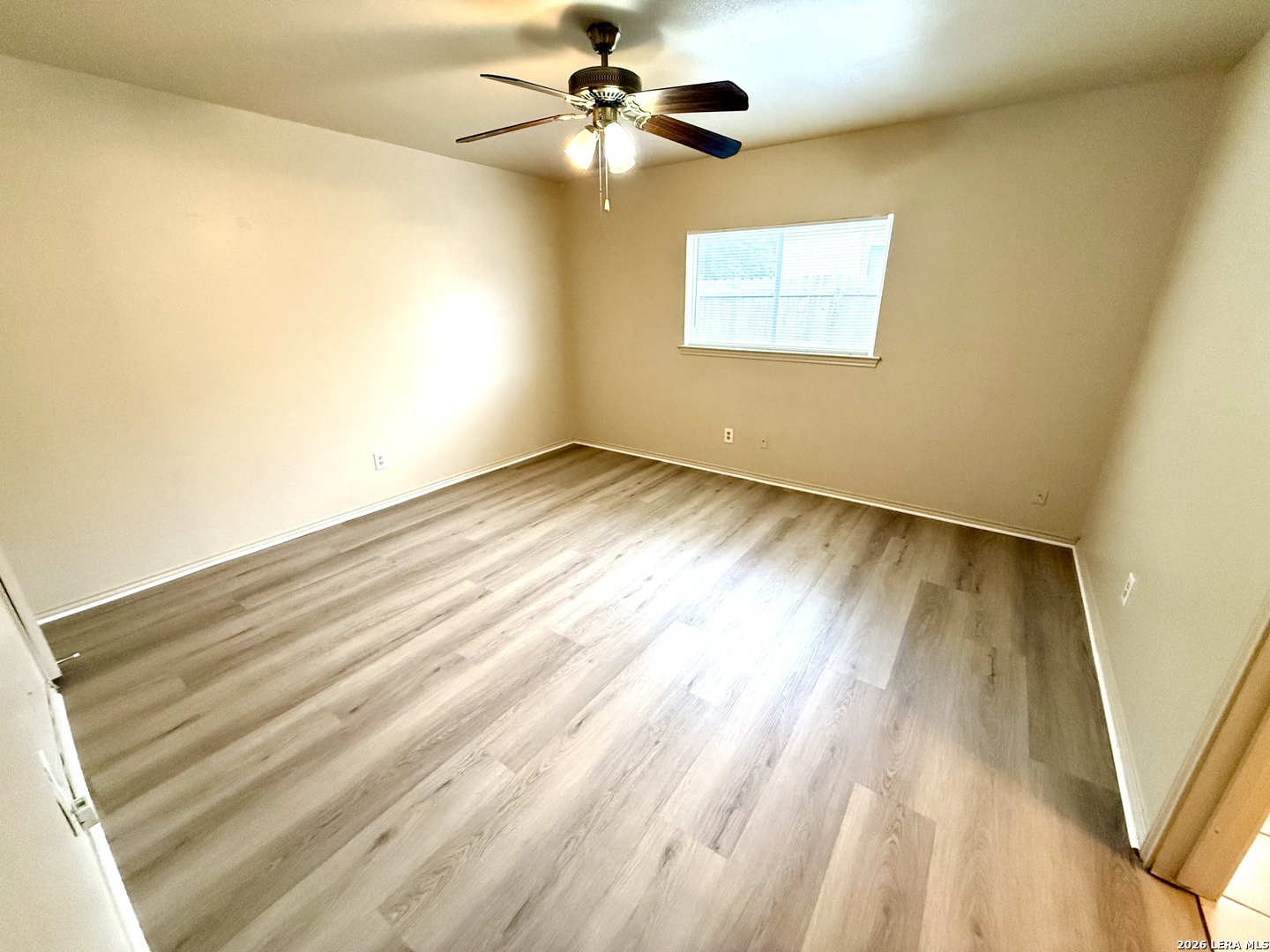 7568 Oak Chase, San Antonio, TX 78239