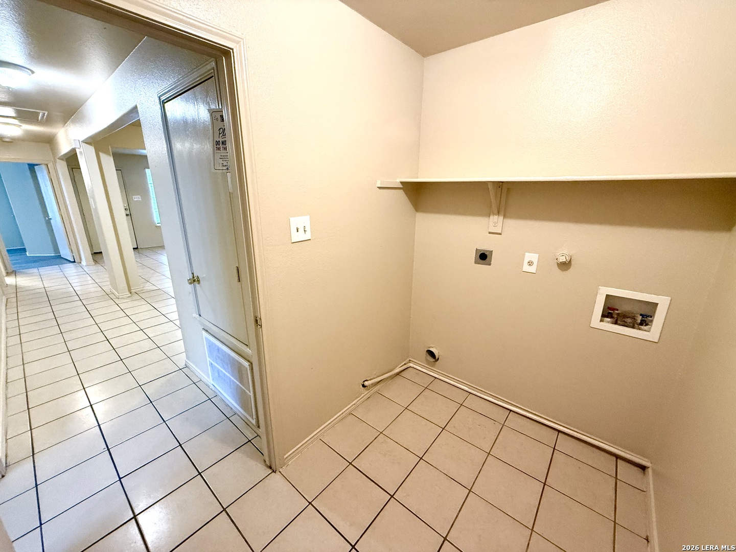 7568 Oak Chase, San Antonio, TX 78239
